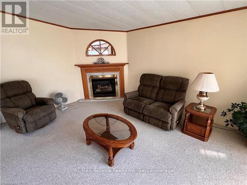 49 Cherokee Lane, Ashfield-Colborne-Wawanosh (Colborne Twp), ON - Indoor Photo Showing Living Room With Fireplace