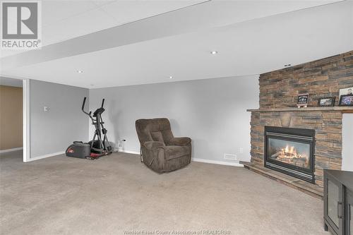 2113 Curry Avenue, Windsor, ON - Indoor Photo Showing Living Room With Fireplace