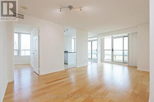 3605 - 23 Hollywood Avenue, Toronto, ON - Indoor Photo Showing Other Room