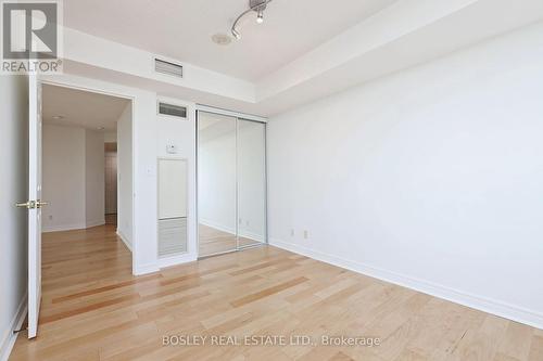 3605 - 23 Hollywood Avenue, Toronto, ON - Indoor Photo Showing Other Room