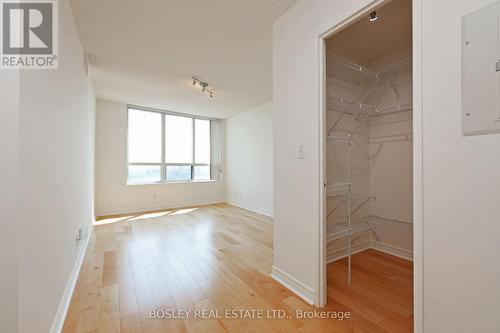 3605 - 23 Hollywood Avenue, Toronto, ON - Indoor Photo Showing Other Room