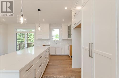 23 Congressional, Moncton, NB - Indoor Photo Showing Kitchen With Upgraded Kitchen