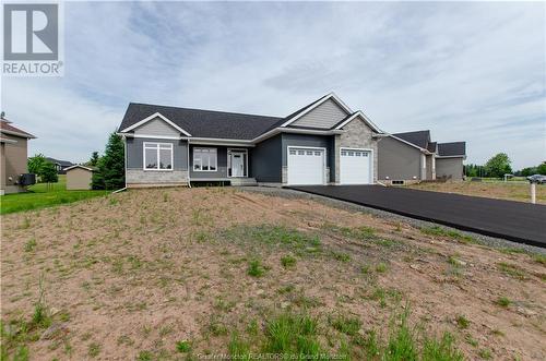 23 Congressional, Moncton, NB - Outdoor