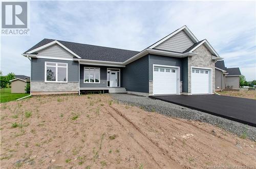 23 Congressional, Moncton, NB - Outdoor