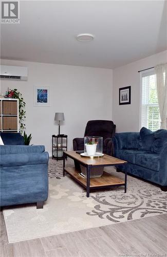 124 Eastwood Drive, Woodstock, NB - Indoor Photo Showing Living Room