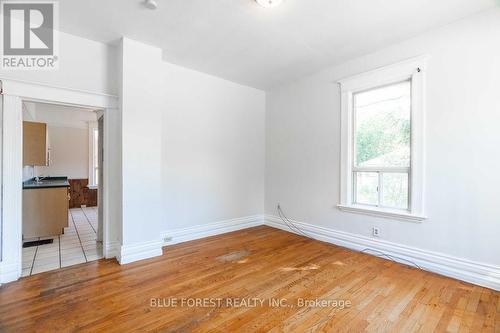 42 Terrace Street, London, ON - Indoor Photo Showing Other Room