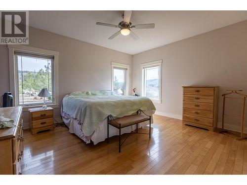 788 Deer Drive, Kamloops, BC - Indoor Photo Showing Bedroom