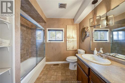 2714 Lloyd George, Windsor, ON - Indoor Photo Showing Bathroom