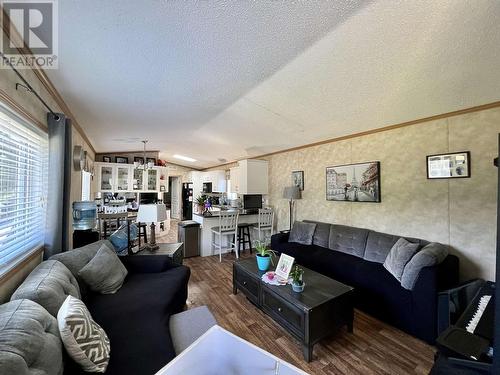 5208 Ackroyd Street, Terrace, BC - Indoor Photo Showing Living Room