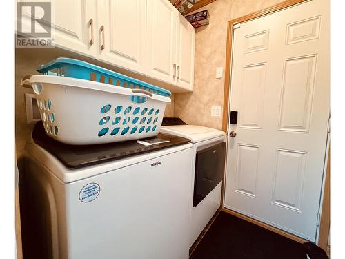 5208 Ackroyd Street, Terrace, BC - Indoor Photo Showing Laundry Room