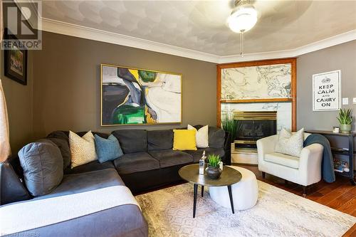 282 Labreche Drive, North Bay, ON - Indoor Photo Showing Living Room With Fireplace