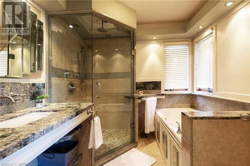 282 Labreche Drive, North Bay, ON - Indoor Photo Showing Bathroom