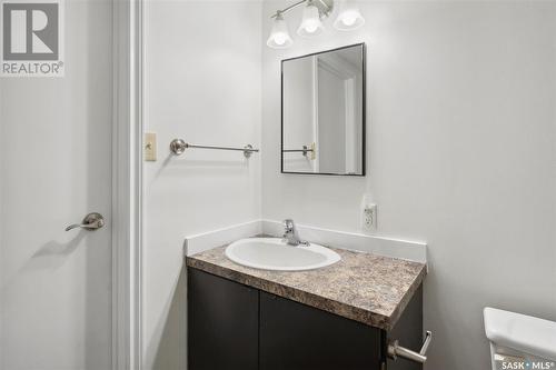 406 3Rd Street E, Delisle, SK - Indoor Photo Showing Bathroom