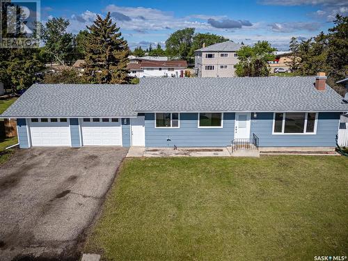 406 3Rd Street E, Delisle, SK - Outdoor