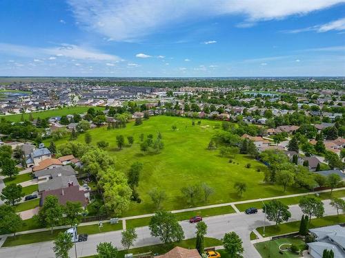 10 White Pine Place, Winnipeg, MB - Outdoor With View
