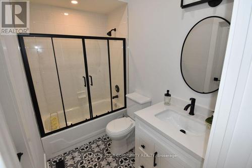 131 Riverwood Terrace, Caledon, ON - Indoor Photo Showing Bathroom