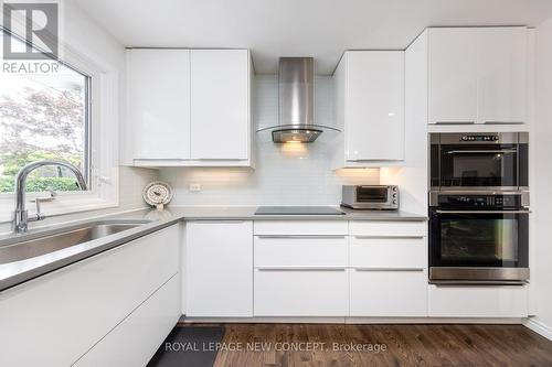 15 Arbroath Crescent, Toronto, ON - Indoor Photo Showing Kitchen