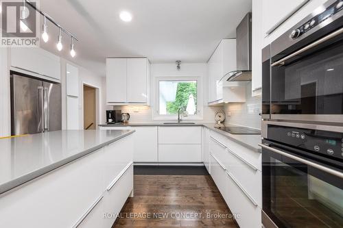 15 Arbroath Crescent, Toronto, ON - Indoor Photo Showing Kitchen With Upgraded Kitchen