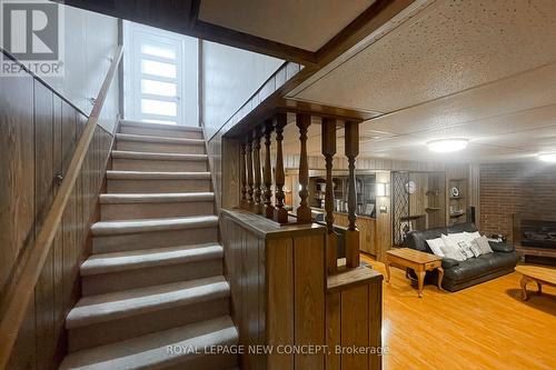 15 Arbroath Crescent, Toronto, ON - Indoor Photo Showing Other Room