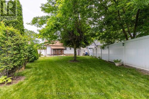 11 Brisbane Glen, St. Catharines, ON 