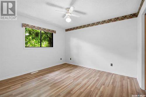 406 Armstrong Crescent, Saskatoon, SK - Indoor Photo Showing Other Room