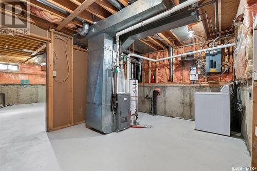 406 Armstrong Crescent, Saskatoon, SK - Indoor Photo Showing Basement