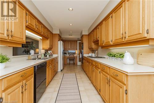 141 Wallace Heights Drive, North Bay, ON - Indoor Photo Showing Kitchen With Double Sink