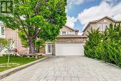 5231 ASTWELL AVENUE  Mississauga, ON L5R 3H8
