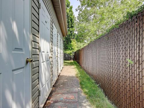 Shed - 100 Rue Joseph-Charles-Coallier, Saint-Jean-Sur-Richelieu, QC - Outdoor