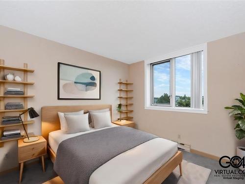 901-325 Maitland St, Victoria, BC - Indoor Photo Showing Bedroom