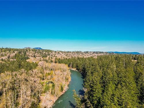 5612 Riverbottom Rd West, Duncan, BC 