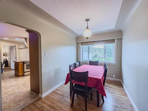 1376 6Th Ave, Kamloops, BC - Indoor Photo Showing Dining Room