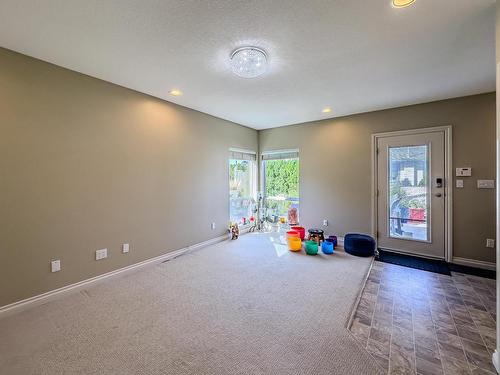 1376 6Th Ave, Kamloops, BC - Indoor Photo Showing Other Room