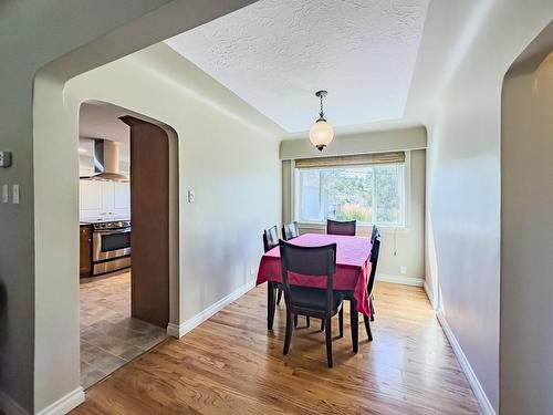 1376 6Th Ave, Kamloops, BC - Indoor Photo Showing Bedroom