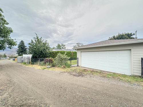 1376 6Th Ave, Kamloops, BC - Outdoor