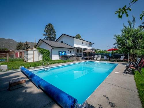 2591 Fleetwood Ave, Kamloops, BC 