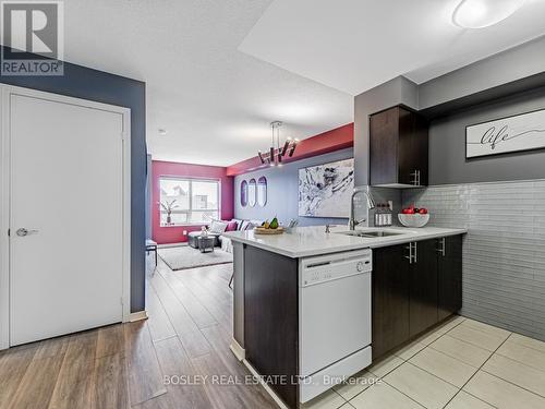 1808 - 60 Heintzman Street, Toronto, ON - Indoor Photo Showing Kitchen