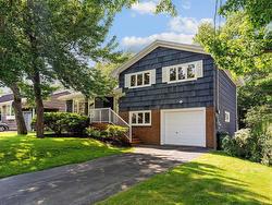 34 Nightingale Drive  Halifax, NS B3M 1V4