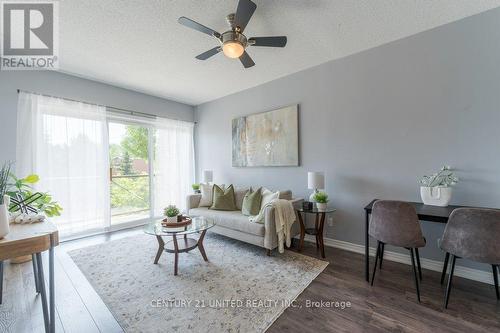 209 - 869 Clonsilla Avenue, Peterborough, ON - Indoor Photo Showing Living Room