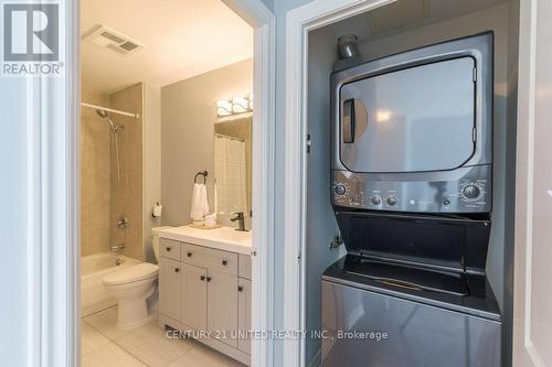 209 - 869 Clonsilla Avenue, Peterborough, ON - Indoor Photo Showing Laundry Room