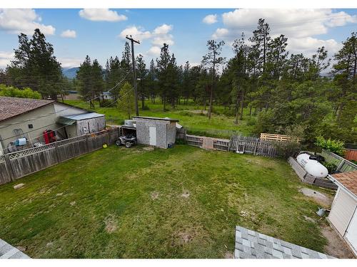 8773 Tamarack Street, Canal Flats, BC - Outdoor With Backyard