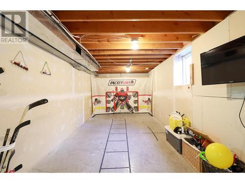 176 Evergreen Crescent, Penticton, BC - Indoor Photo Showing Basement