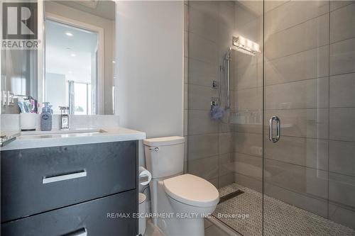 409 - 101 Locke Street, Hamilton, ON - Indoor Photo Showing Bathroom