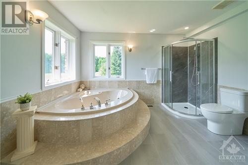 5pcs ensuite with new shower - 42 Marchbrook Circle, Kanata, ON - Indoor Photo Showing Bathroom