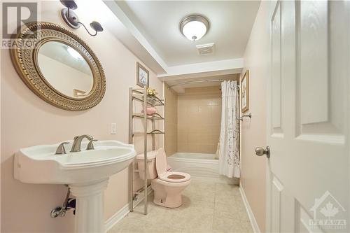 Full bath in the basement - 42 Marchbrook Circle, Kanata, ON - Indoor Photo Showing Bathroom