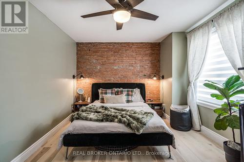74 Clyde Street, Hamilton, ON - Indoor Photo Showing Bedroom