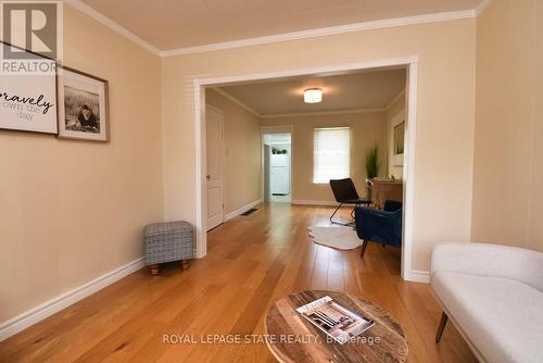 373 Upper Wentworth Street, Hamilton, ON - Indoor