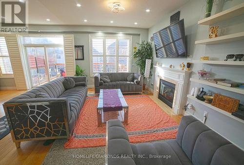 584 Pinery Trail, Waterloo, ON - Indoor Photo Showing Living Room With Fireplace