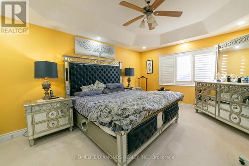 584 Pinery Trail, Waterloo, ON - Indoor Photo Showing Bedroom