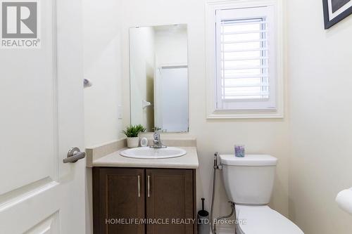 116 Skinner Road, Hamilton, ON - Indoor Photo Showing Bathroom